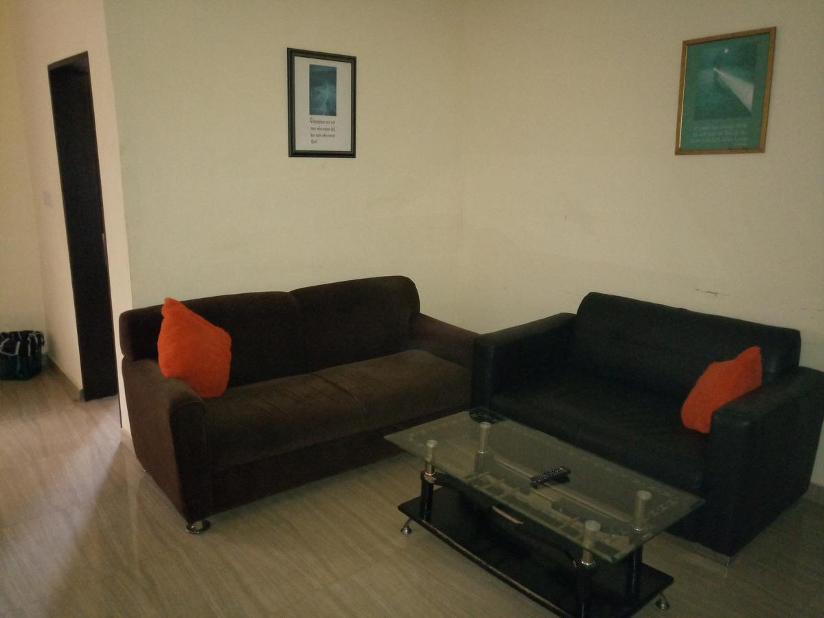 Hotel Benizia Asaba Eksteriør billede